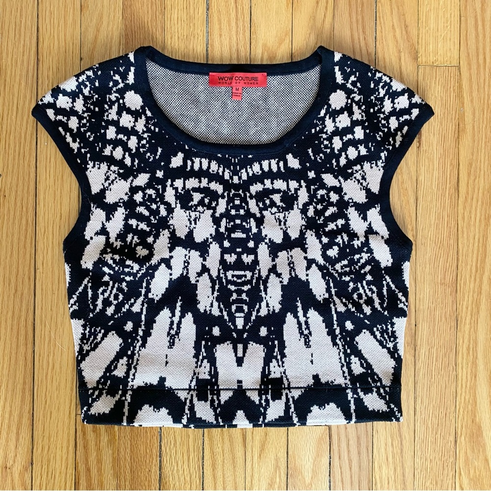 Patterned crop top